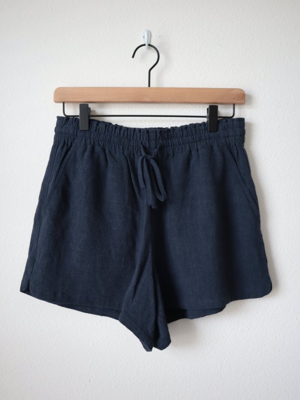 Gentle Fawn Navy Blue Linen Blend Shorts | S